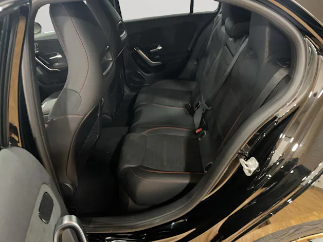 Mercedes-Benz A 220 4Matic 8G-DCT