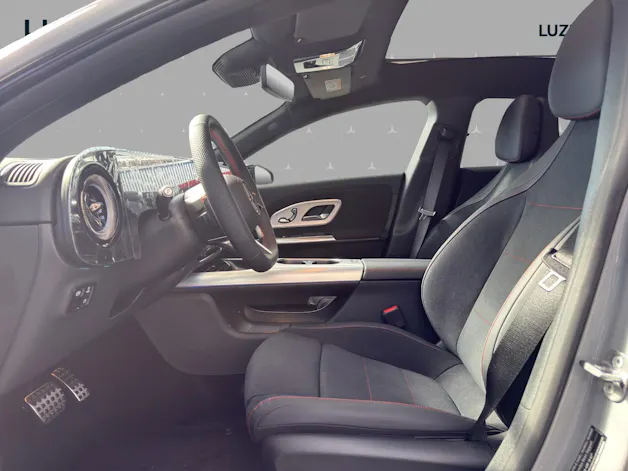 Mercedes-Benz CLA 220 8G-DCT 4Matic