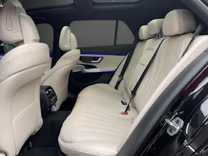 Mercedes-Benz E 300 de 4MATIC T-Modell mit EQ Hybrid 9G-Tronic