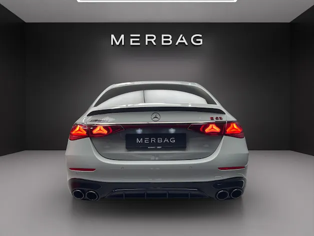 Mercedes-Benz AMG E 53 Hybrid 4MATIC+ Limousie