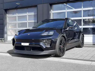 Porsche Macan 4