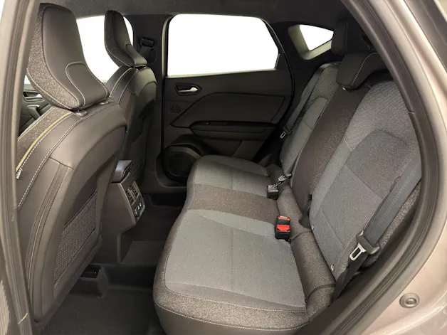 Renault Captur 1.8 E-Tech techno