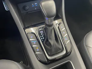 Hyundai Ioniq 1.6 GDi Launch Plus