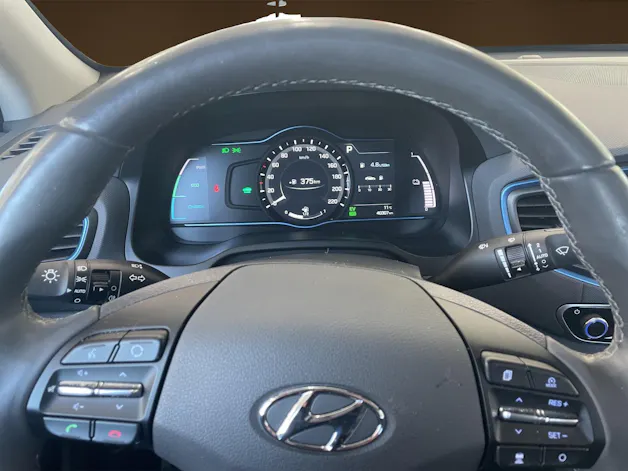Hyundai Ioniq 1.6 GDi Launch Plus