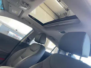 Hyundai Ioniq 1.6 GDi Launch Plus