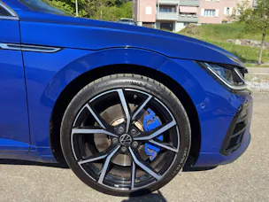 VW Arteon Shooting Brake 2.0 TSI R DSG 4m