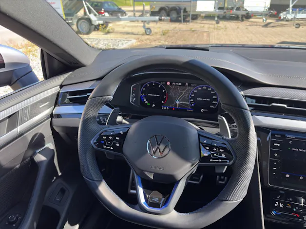 VW Arteon Shooting Brake 2.0 TSI R DSG 4m