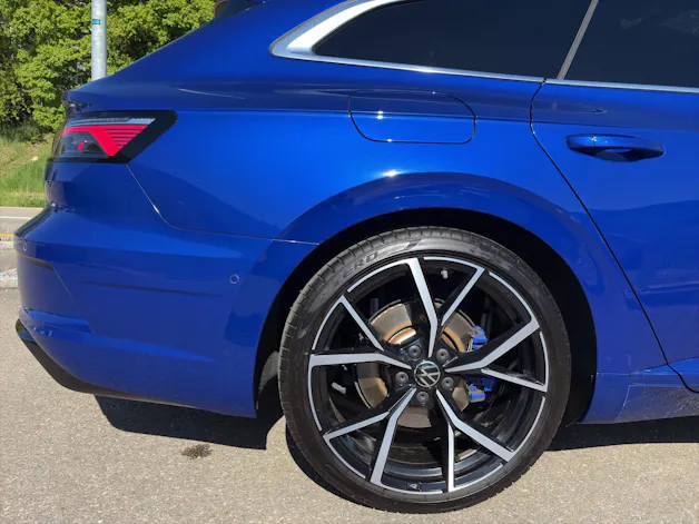 VW Arteon Shooting Brake 2.0 TSI R DSG 4m
