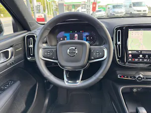 Volvo XC40 2.0 B4 MH Black Edition