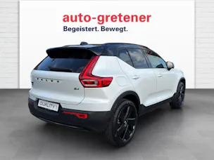 Volvo XC40 2.0 B4 MH Black Edition