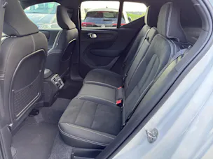 Volvo XC40 2.0 B4 MH Black Edition