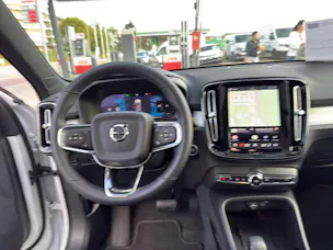 Volvo XC40 2.0 B4 MH Black Edition