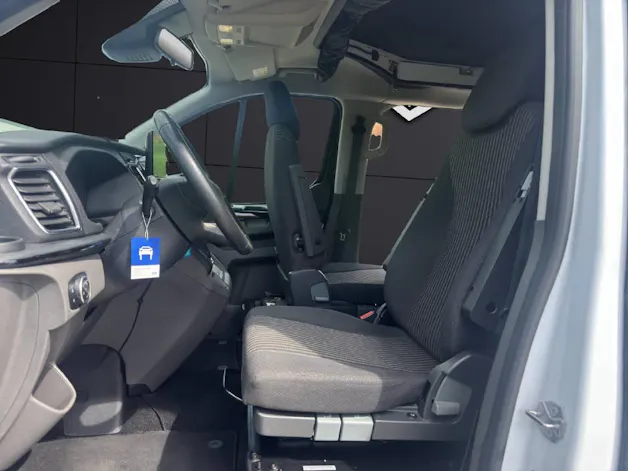 Ford Tourneo Custom 320 L1 2.0 TDCi 185 Sport