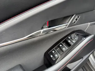 Mazda CX-30 SKYACTIV-X 186 M Hybrid Homura FWD AT