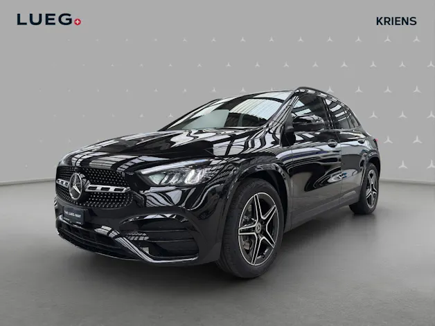 Mercedes-Benz GLA 200 - AMG / DISTRONIC / 360 Grad Kamera / Soundsystem