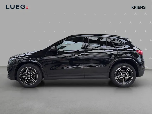 Mercedes-Benz GLA 200 - AMG / DISTRONIC / 360 Grad Kamera / Soundsystem