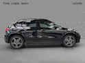 Mercedes-Benz GLA 200 - AMG / DISTRONIC / 360 Grad Kamera / Soundsystem