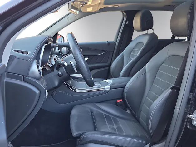 Mercedes-Benz GLC 300 4Matic AMG Line 9G-Tronic