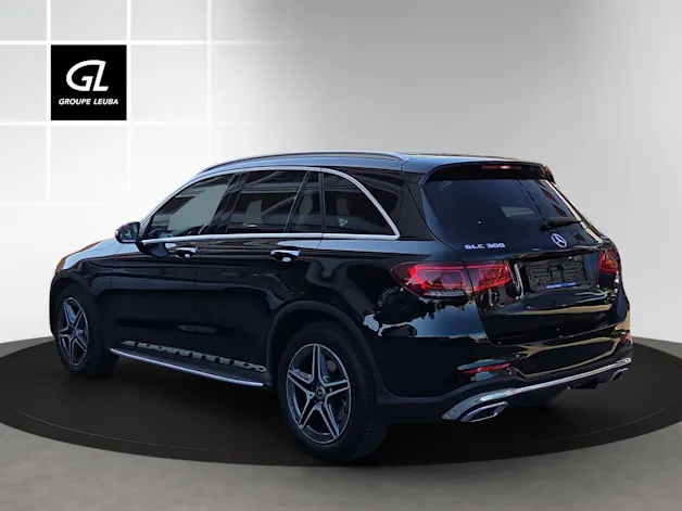 Mercedes-Benz GLC 300 4Matic AMG Line 9G-Tronic