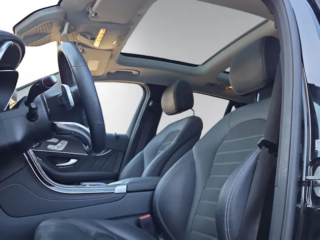 Mercedes-Benz GLC 300 4Matic AMG Line 9G-Tronic