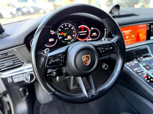 Porsche Panamera 4 E-Hybrid Sport Turismo pack black Platinum Edition PDK