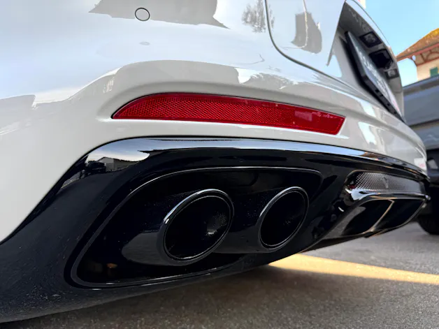 Porsche Panamera 4 E-Hybrid Sport Turismo pack black Platinum Edition PDK