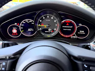 Porsche Panamera 4 E-Hybrid Sport Turismo pack black Platinum Edition PDK