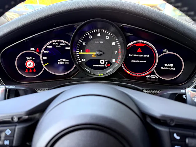 Porsche Panamera 4 E-Hybrid Sport Turismo pack black Platinum Edition PDK