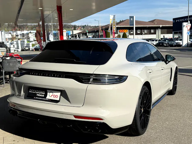 Porsche Panamera 4 E-Hybrid Sport Turismo pack black Platinum Edition PDK