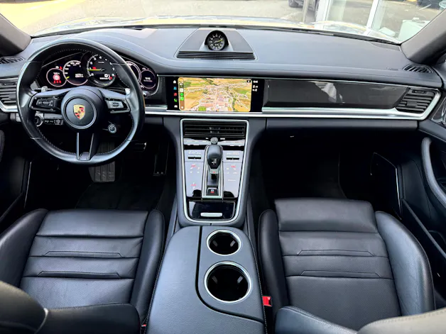 Porsche Panamera 4 E-Hybrid Sport Turismo pack black Platinum Edition PDK
