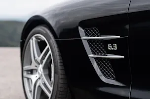 Mercedes-Benz SLS 63 AMG Speedshift