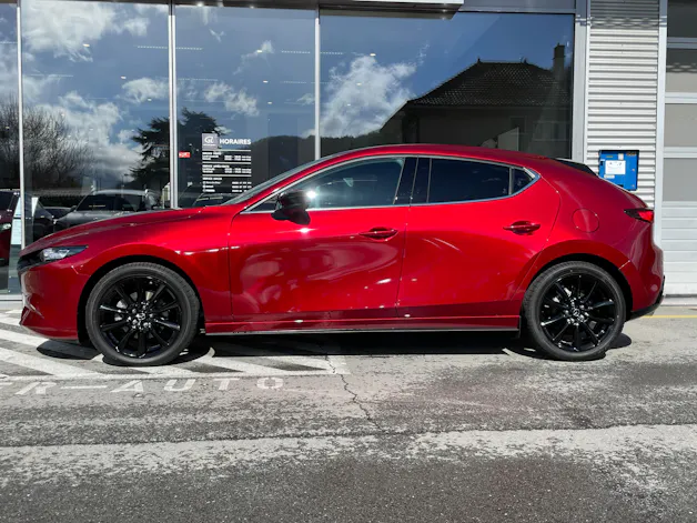 Mazda 3 Hatchback SKYACTIV-X M Hybrid 186 Homura Automat