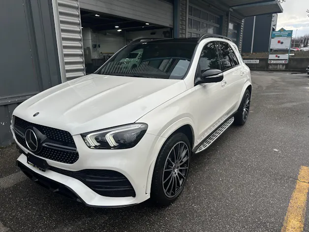 Mercedes-Benz GLE 300 d 4Matic AMG Line 9G-Tronic