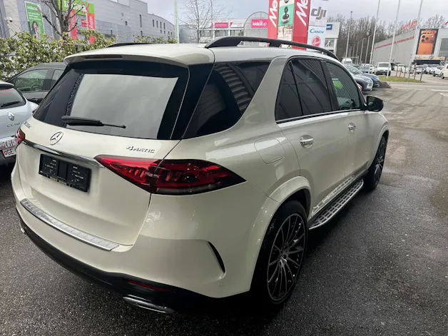 Mercedes-Benz GLE 300 d 4Matic AMG Line 9G-Tronic