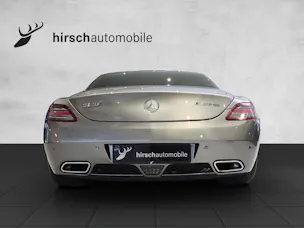 Mercedes-Benz SLS 63 AMG Speedshift