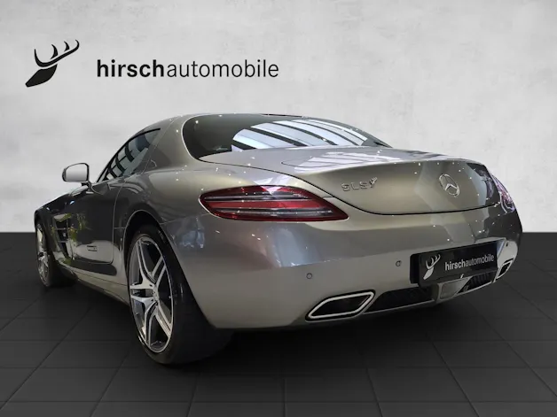 Mercedes-Benz SLS 63 AMG Speedshift