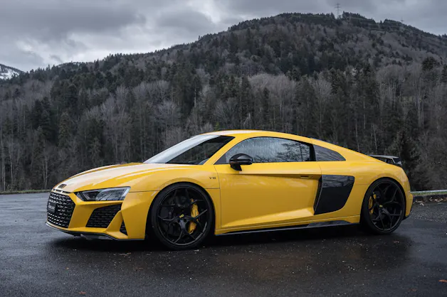 Audi R8 Coupé performance Jaune Vegas S-Tronic
