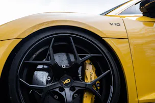 Audi R8 Coupé performance Jaune Vegas S-Tronic