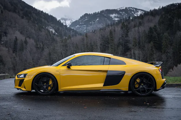 Audi R8 Coupé performance Jaune Vegas S-Tronic