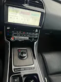 Jaguar XE 25t 2.0 Prestige AWD Automatic