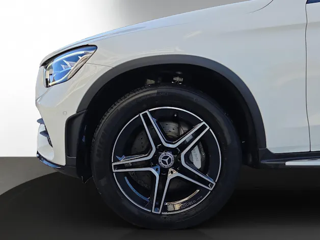 Mercedes-Benz GLC 300 e AMG Line 4Matic 9G-Tronic