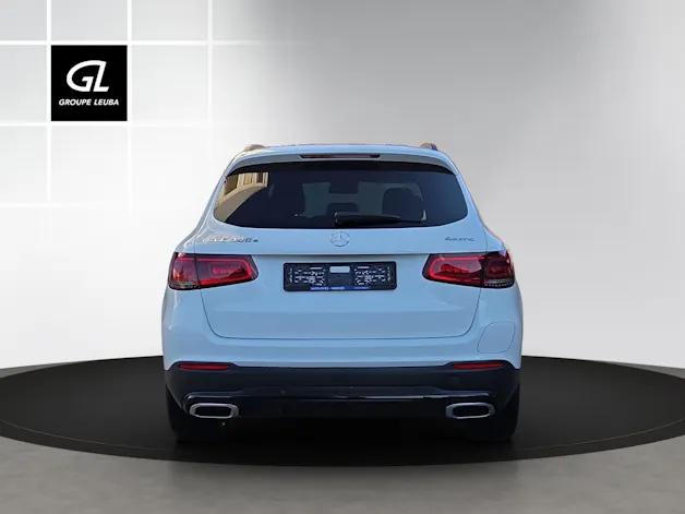 Mercedes-Benz GLC 300 e AMG Line 4Matic 9G-Tronic