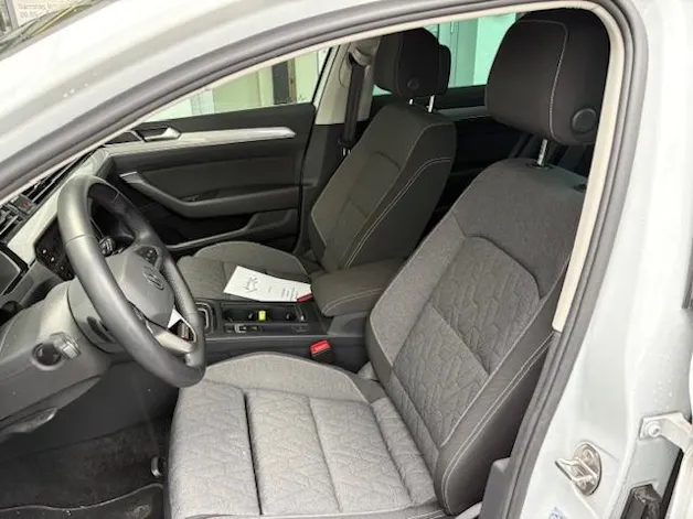 VW Passat 2.0 TDI BMT Business 4Motion DSG