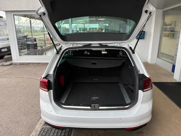 VW Passat 2.0 TDI BMT Business 4Motion DSG
