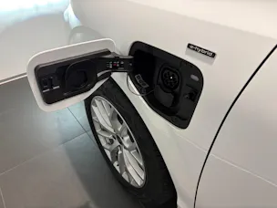 Audi Q3 SUV e-hybrid 200 kW S tronig