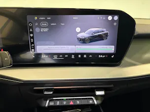 Audi Q3 SUV e-hybrid 200 kW S tronig