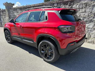 Jeep Avenger 1.2 Turbo MHEV Upland 4xe