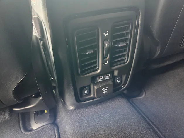 DODGE Durango 3.6 V6 4x4 GT Plus 299PS / 7-Plätzer / 3500kg Anhängelast