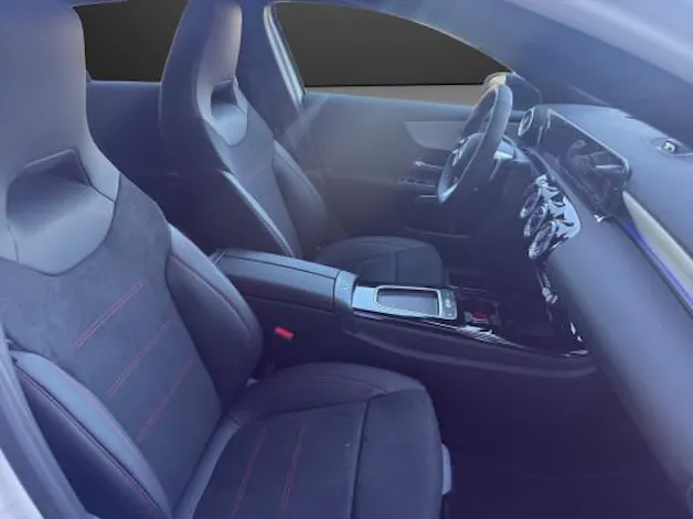 Mercedes-Benz A 250 4Matic 8G-DCT