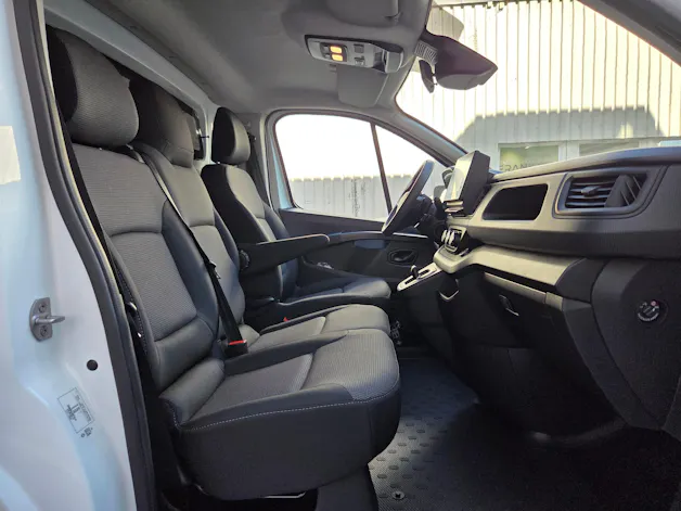 Renault Trafic Kaw. 3.0 t L1 H1 2.0 dCi Blue 150 Advance